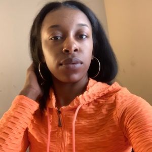 Meet your Posher, Jade